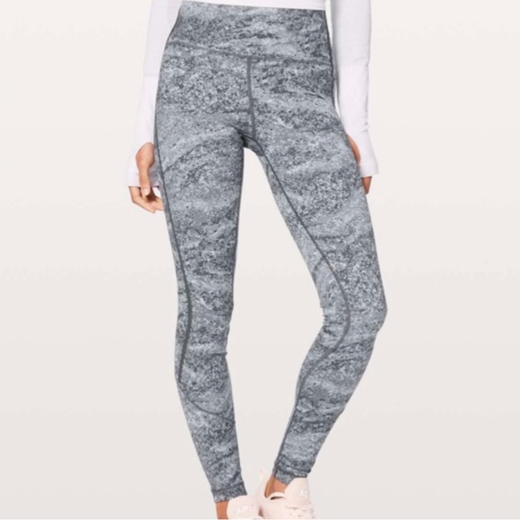 Lululemon Align Pant II 25" size 6 Area Ice Grey - Picture 2 of 10